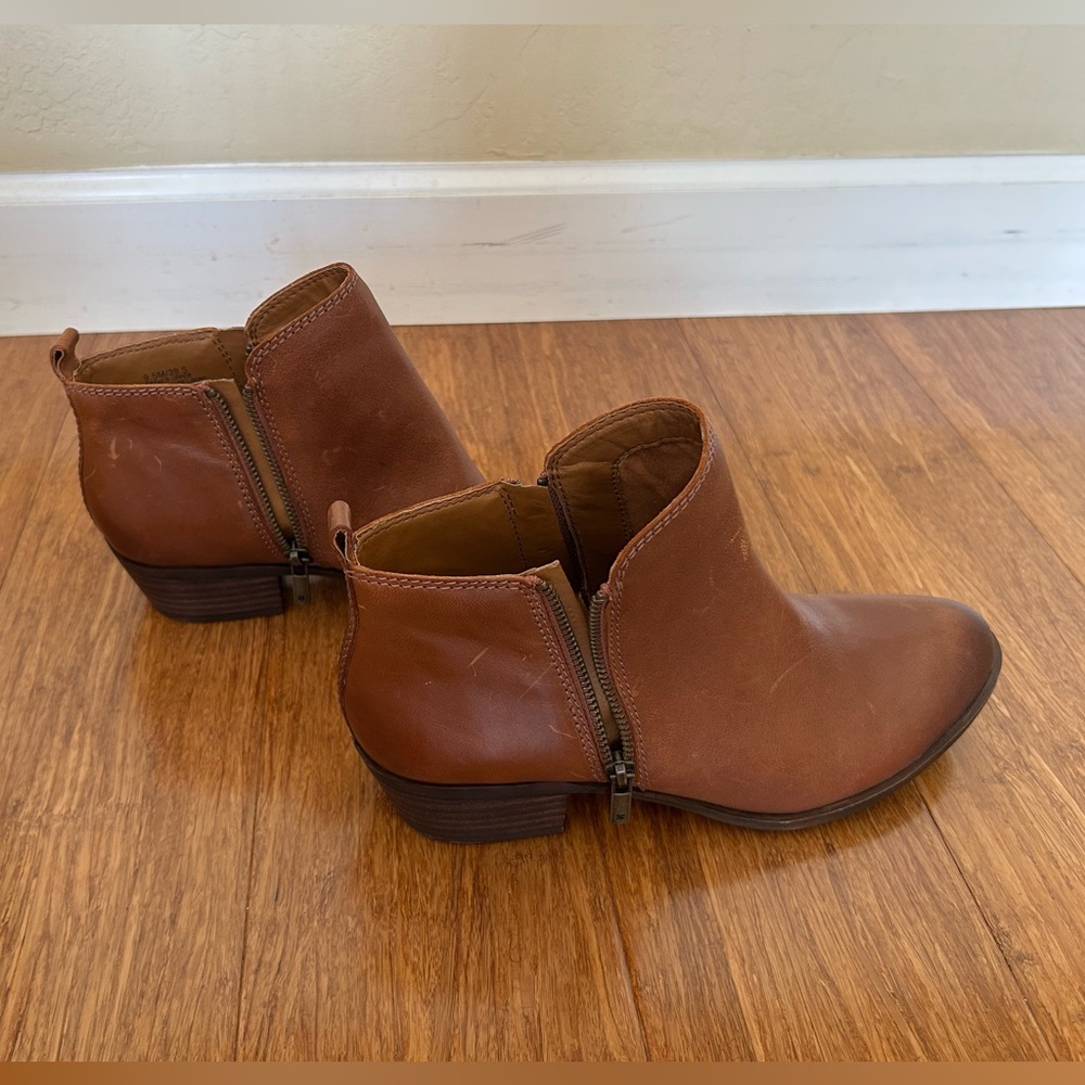 Lucky Brand Basel Ankle Booties in faux distressed Toffee Leather color Sz 9.5 - Picture 9 of 13